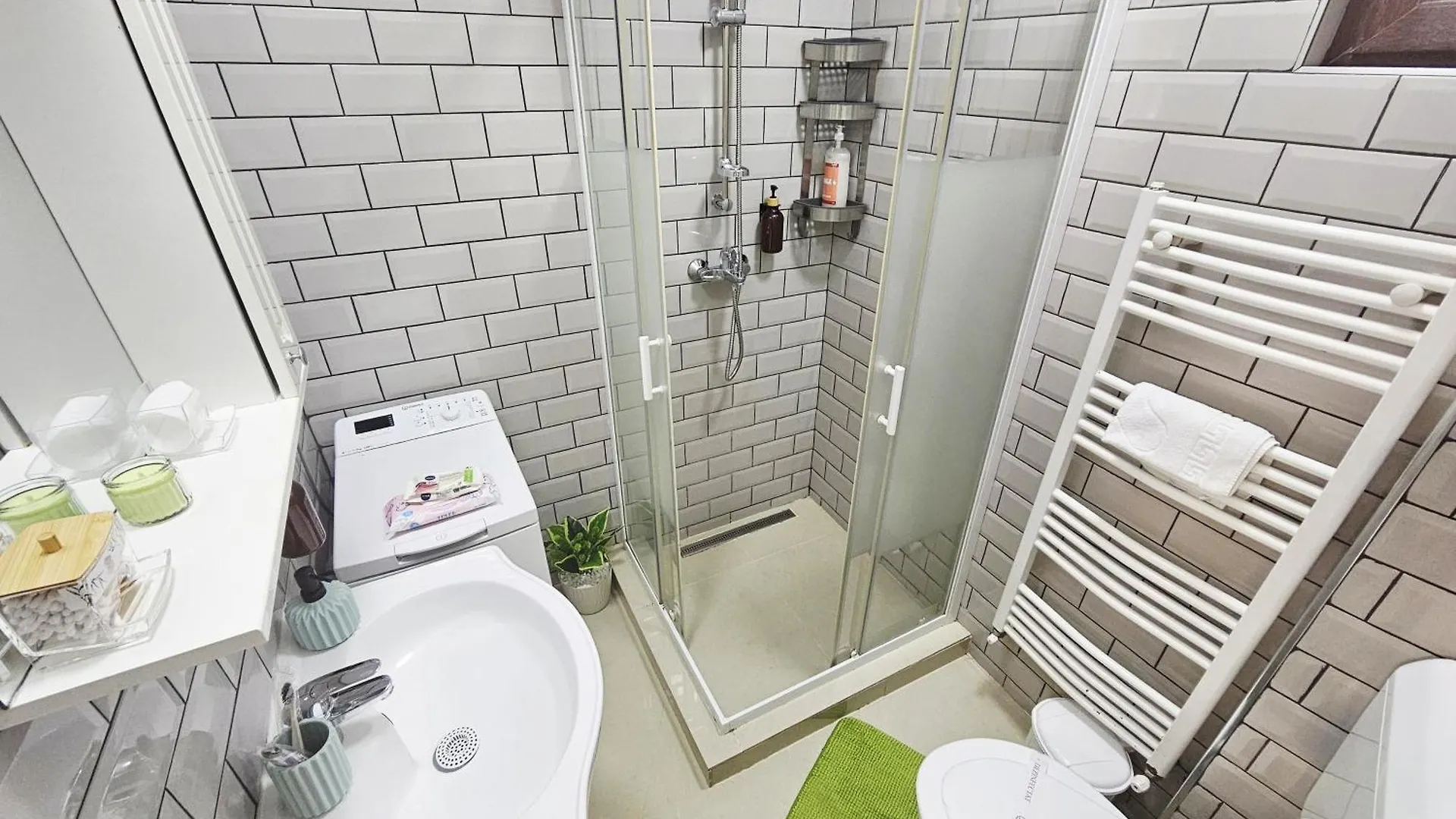 Downtown Old City Center Apartament - Cal1B 부쿠레슈티 0*,
